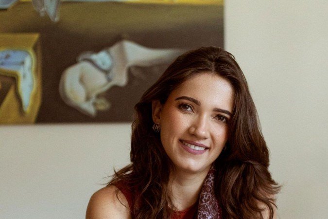 Matéria no Correio Braziliense sobre Larissa Leão e o Prêmio Jabuti Acadêmico